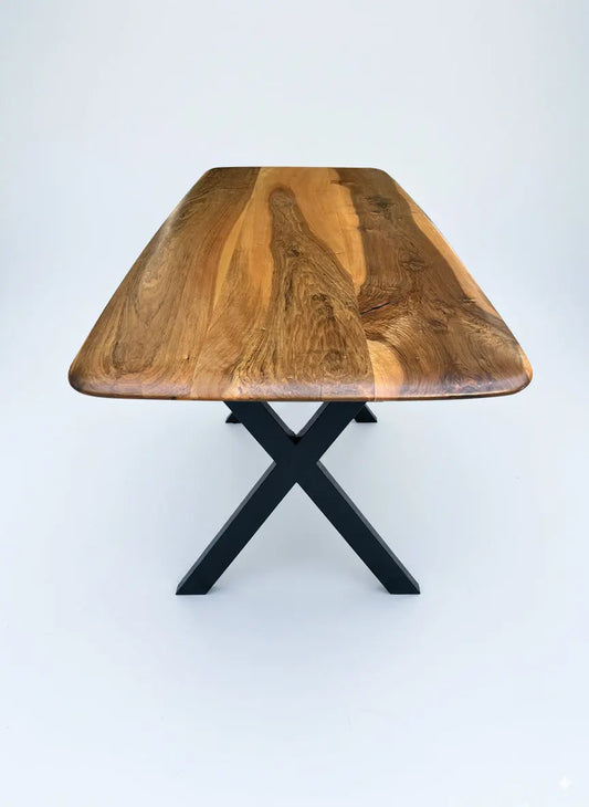 Live Edge Epoxy Resin Tables: 7 Benefits for Rustic Home Decor - Gizz
