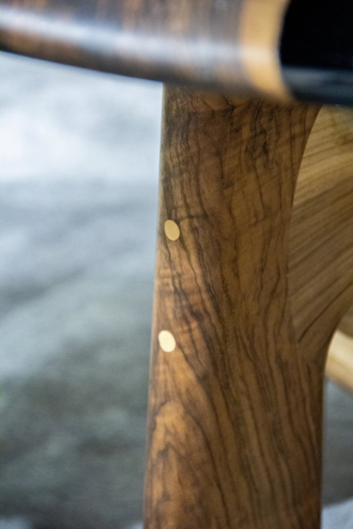 Nexus Dining Table Gizzwood