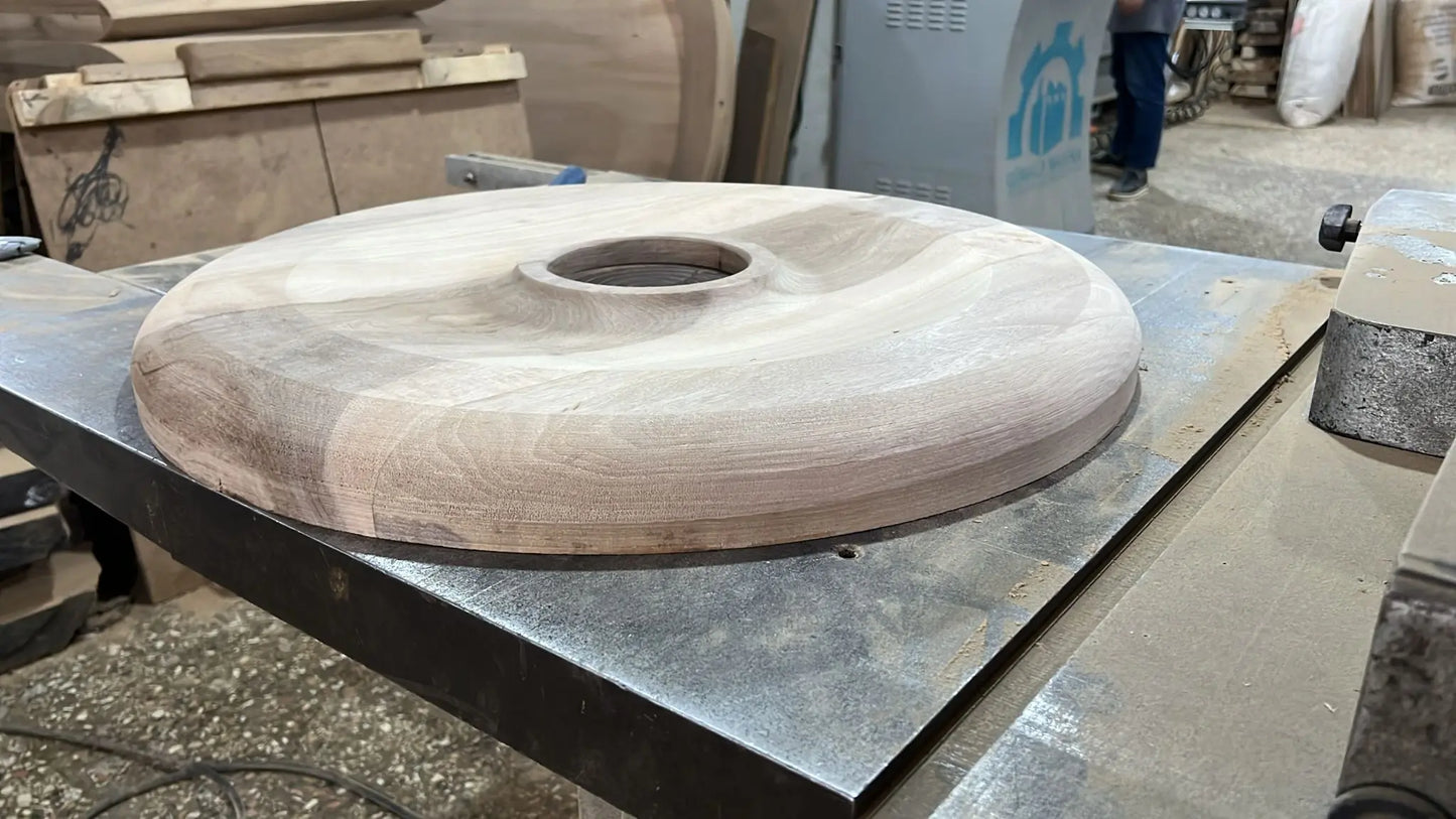 Round Epoxy Resin Walnut Dining - Kitchen Table wood part