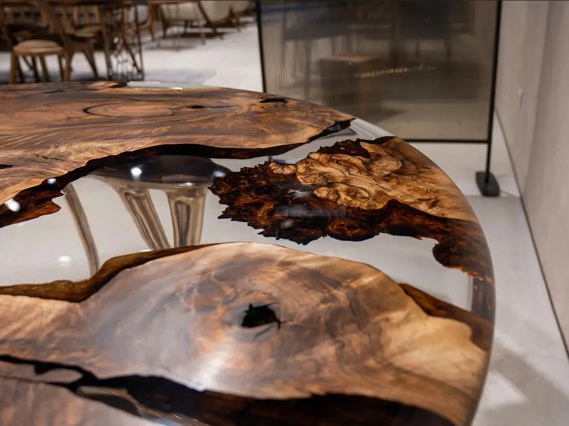 Round Luxury Dining Table With Premium Aluminum Rose Gold Legs