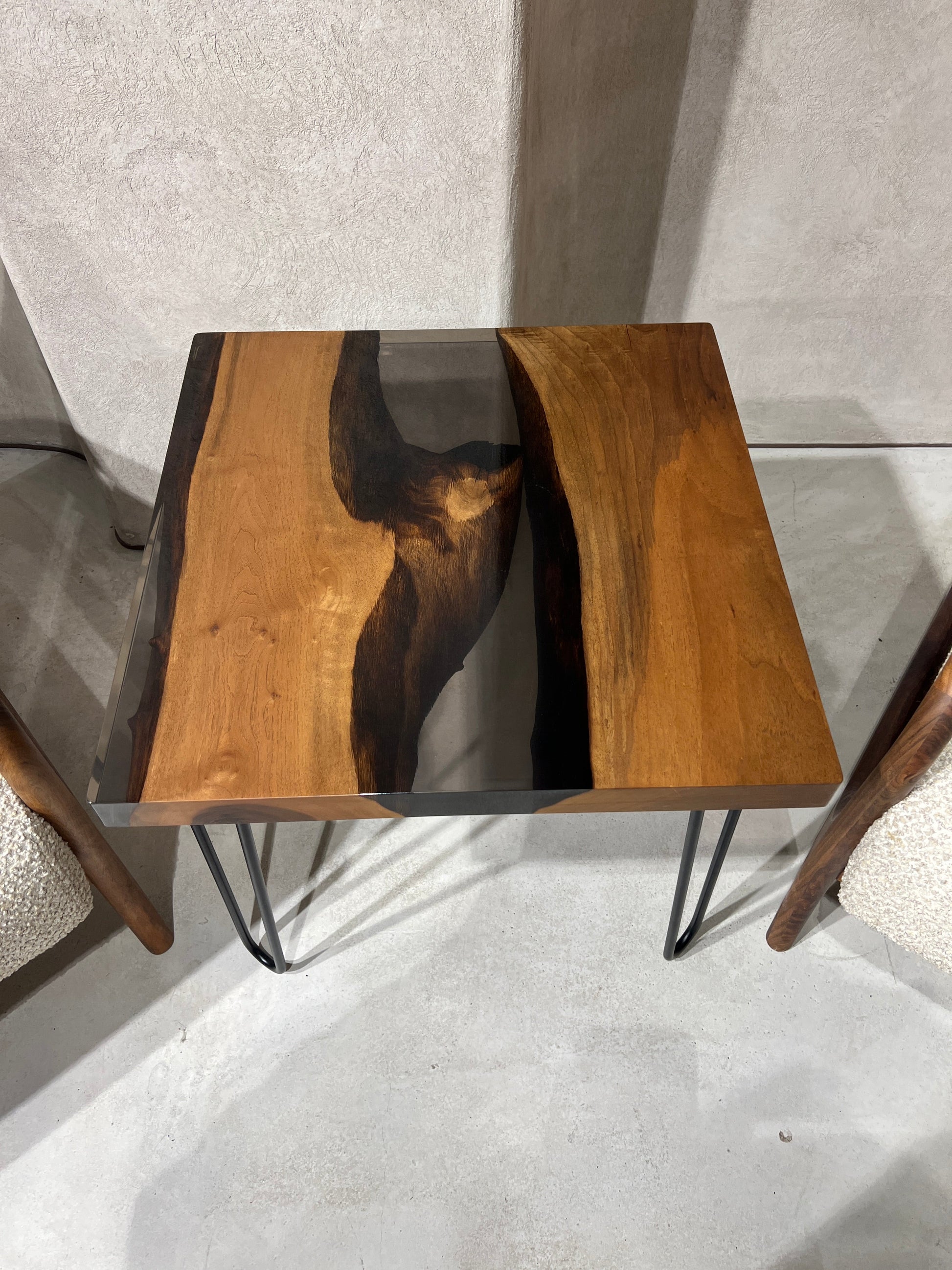 Square End Table S-21 Gizz