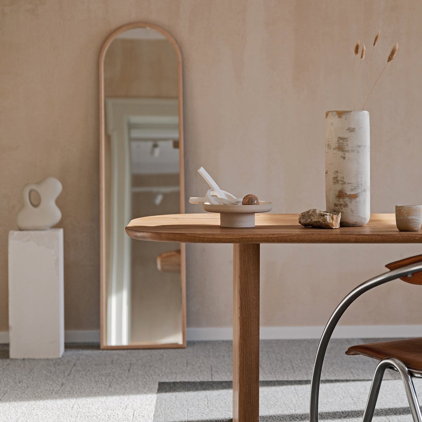 Oval Solid Wood Dining Table Gizz