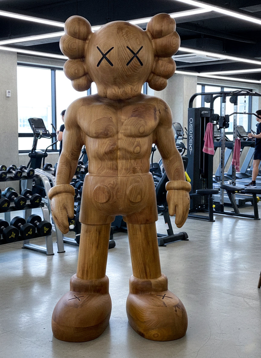 Muscular Wooden KAWS-Style Sculpture – Gym & Fitness Art Decor Gizz