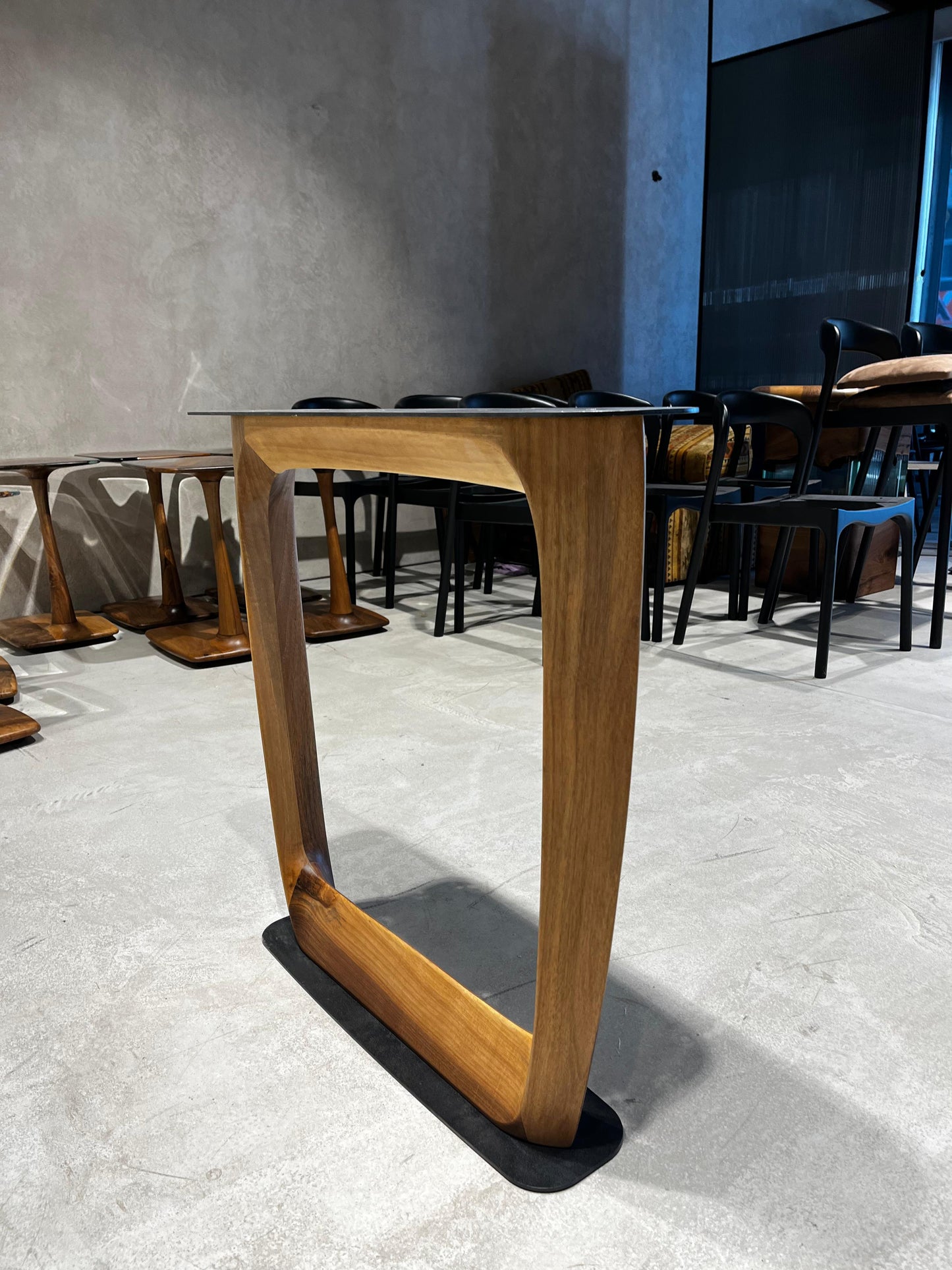 Epoxy Resin River Dining Table Featured Walnut Wood Leg