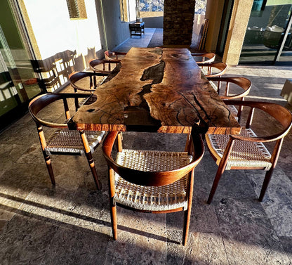 Epoxy Resin River Dining Table with  Walnut Wood Leg with chairs