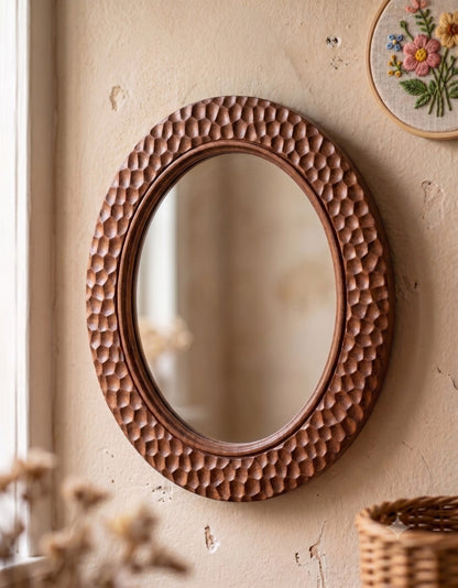 Carved Oval Wooden Frame S-5 Gizz