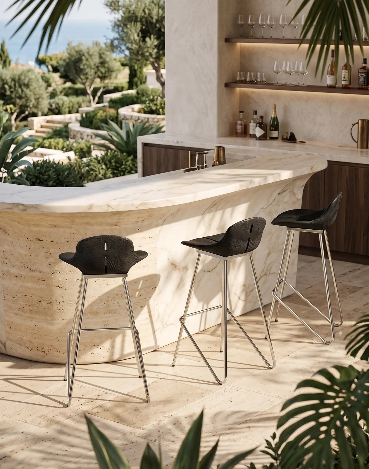 Sculpted Wing Counter &  Bar Stool Gizzwood