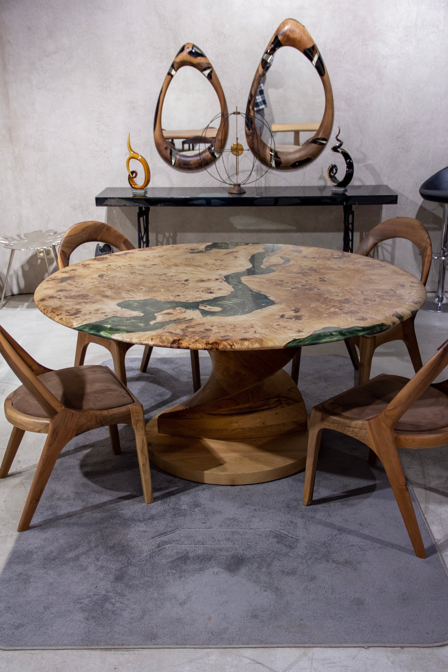 Mapa Burl Round Epoxy Resin Table | Vortex Base Gizz
