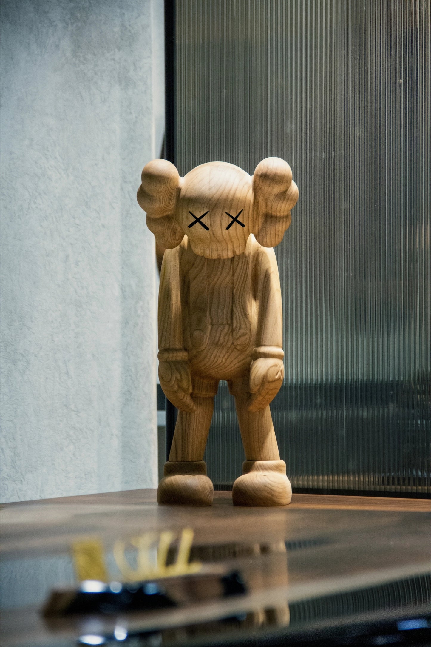 Luxury D-Shaped Walnut & Epoxy Executive Desk Gizz