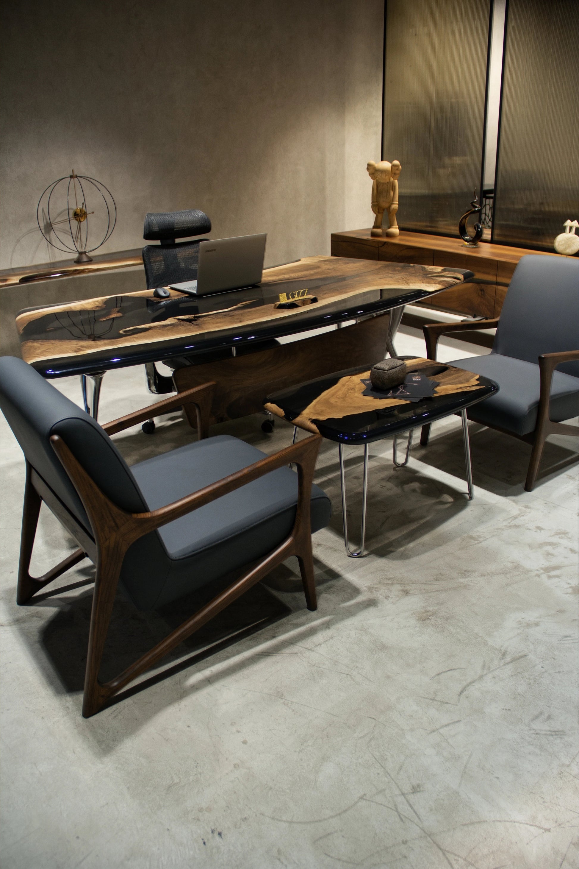 Luxury D-Shaped Walnut & Epoxy Executive Desk Gizz