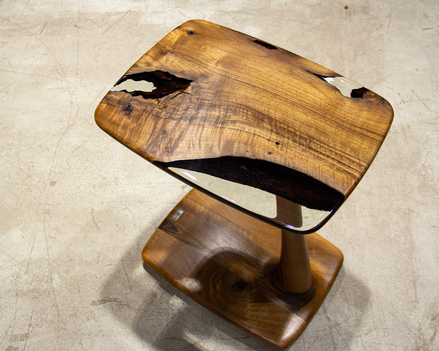 C Shaped End Table S-12 Gizz