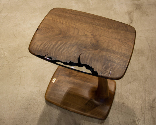 C Shaped End Table S-10 Gizz
