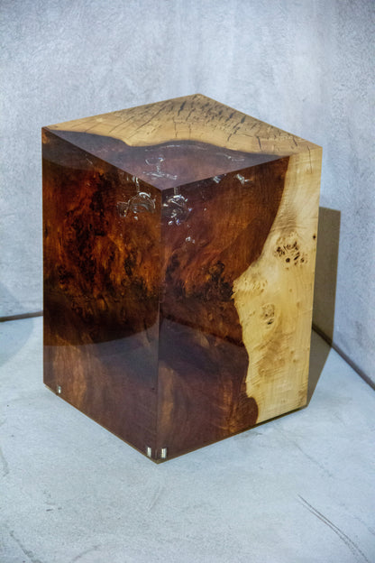 Cube side table & Stool Gizz