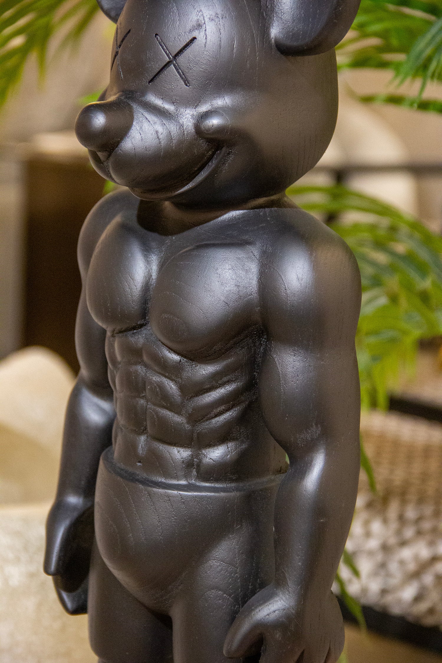 MickyMass Solid Wood Collectible Art Figure Gizz
