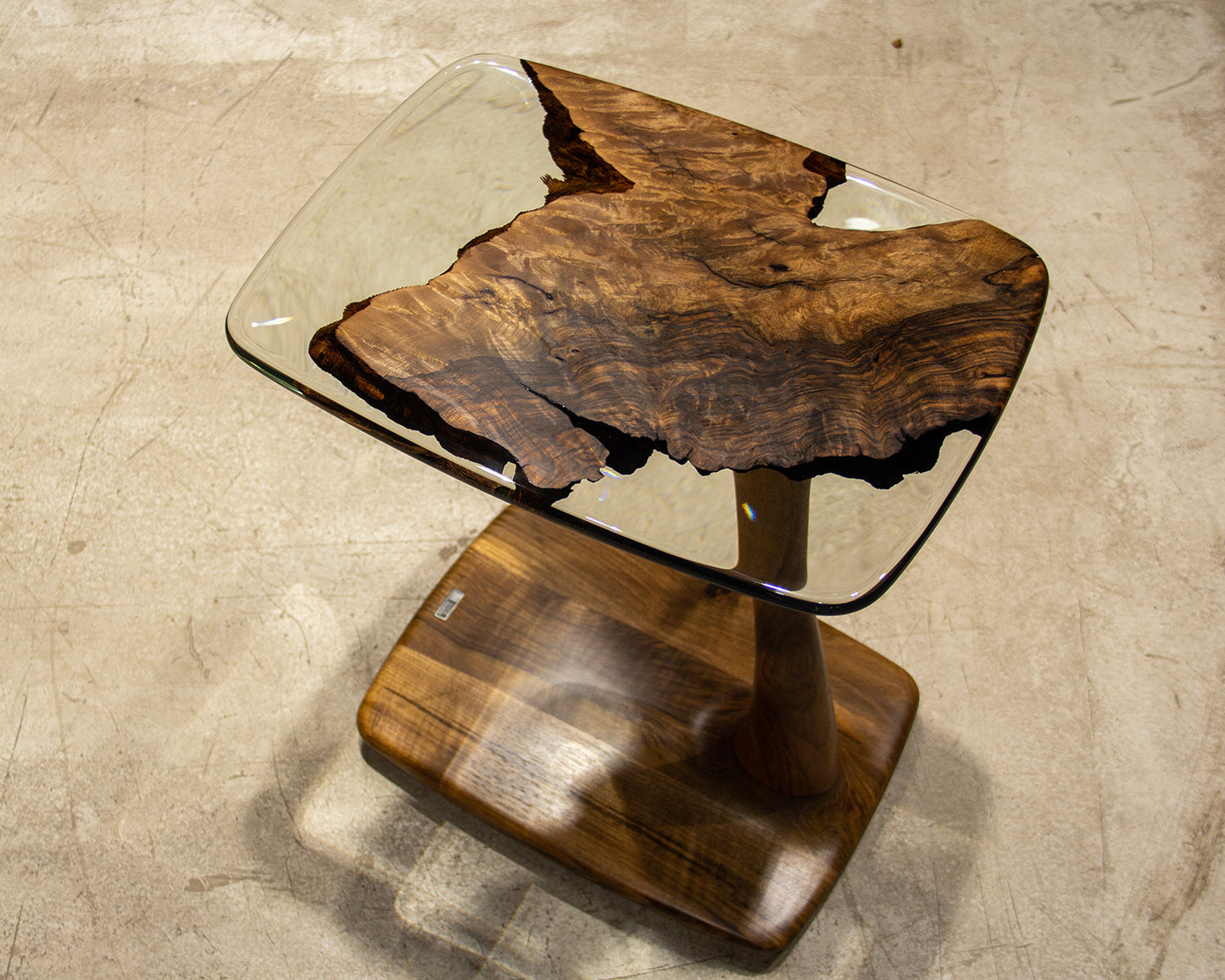 C Shaped End Table S-14 Gizz