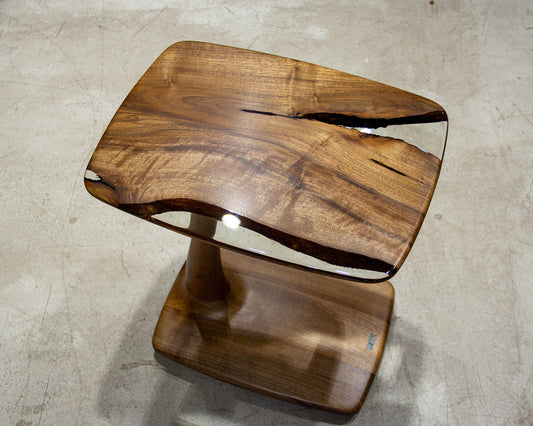 C Shaped End Table S-7 Gizz