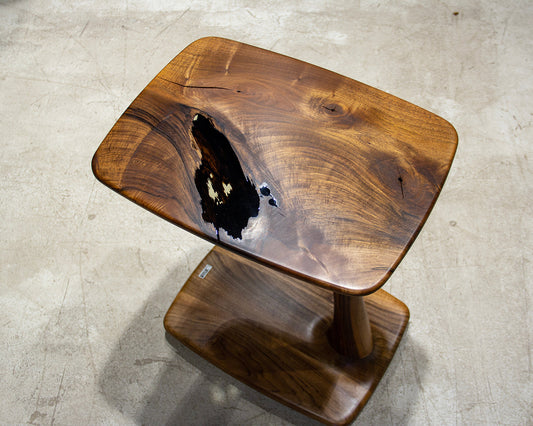 C Shaped End Table S-8 Gizz