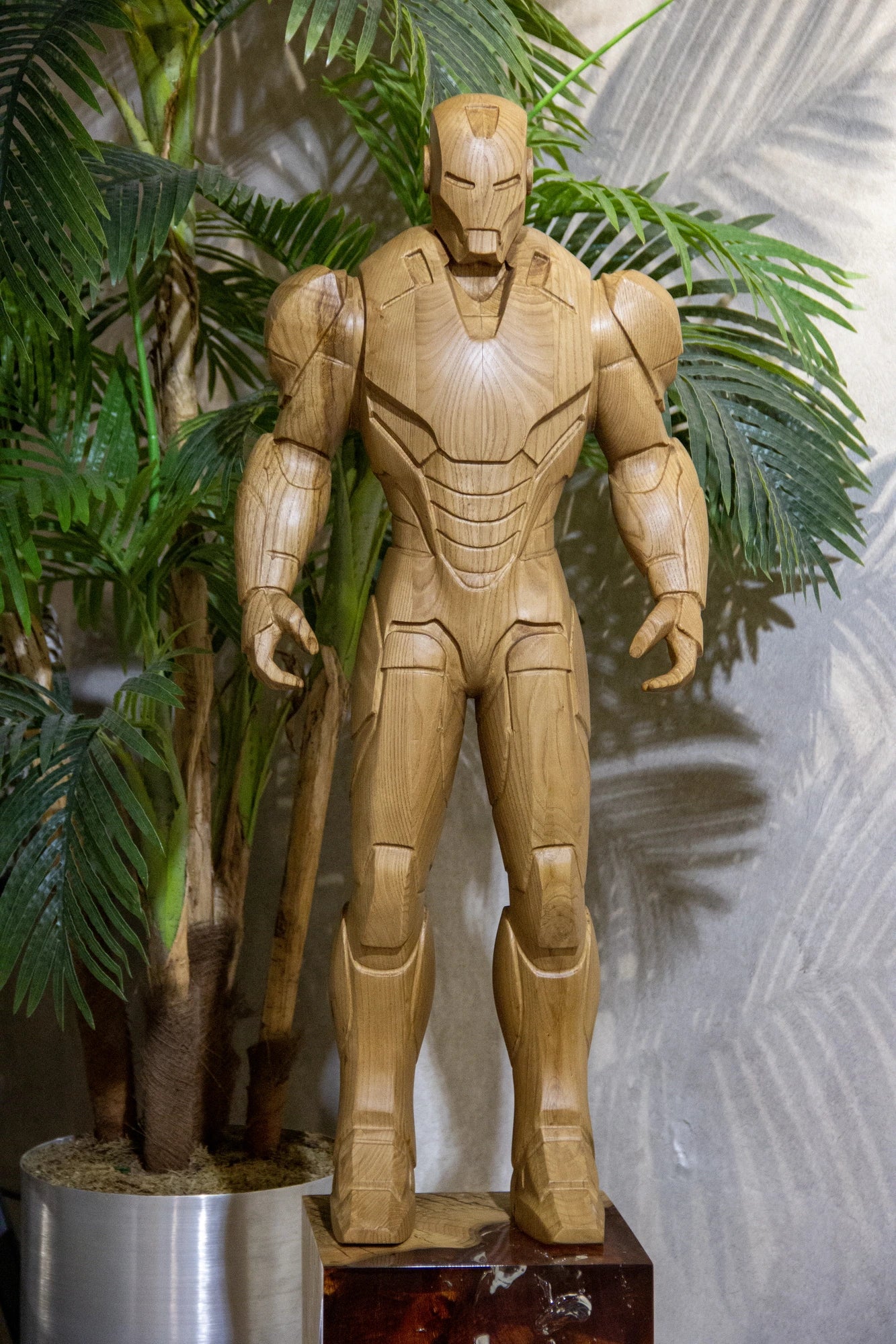 Wooden Armored Hero Statue -71" Tall Gizz