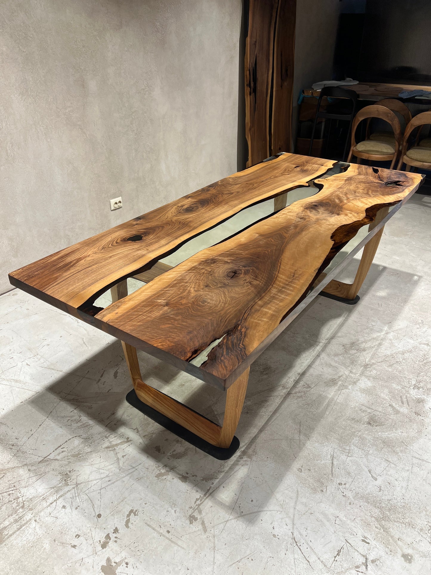 86"x39" Ready To Ship Walnut Table RS-3 Gizz