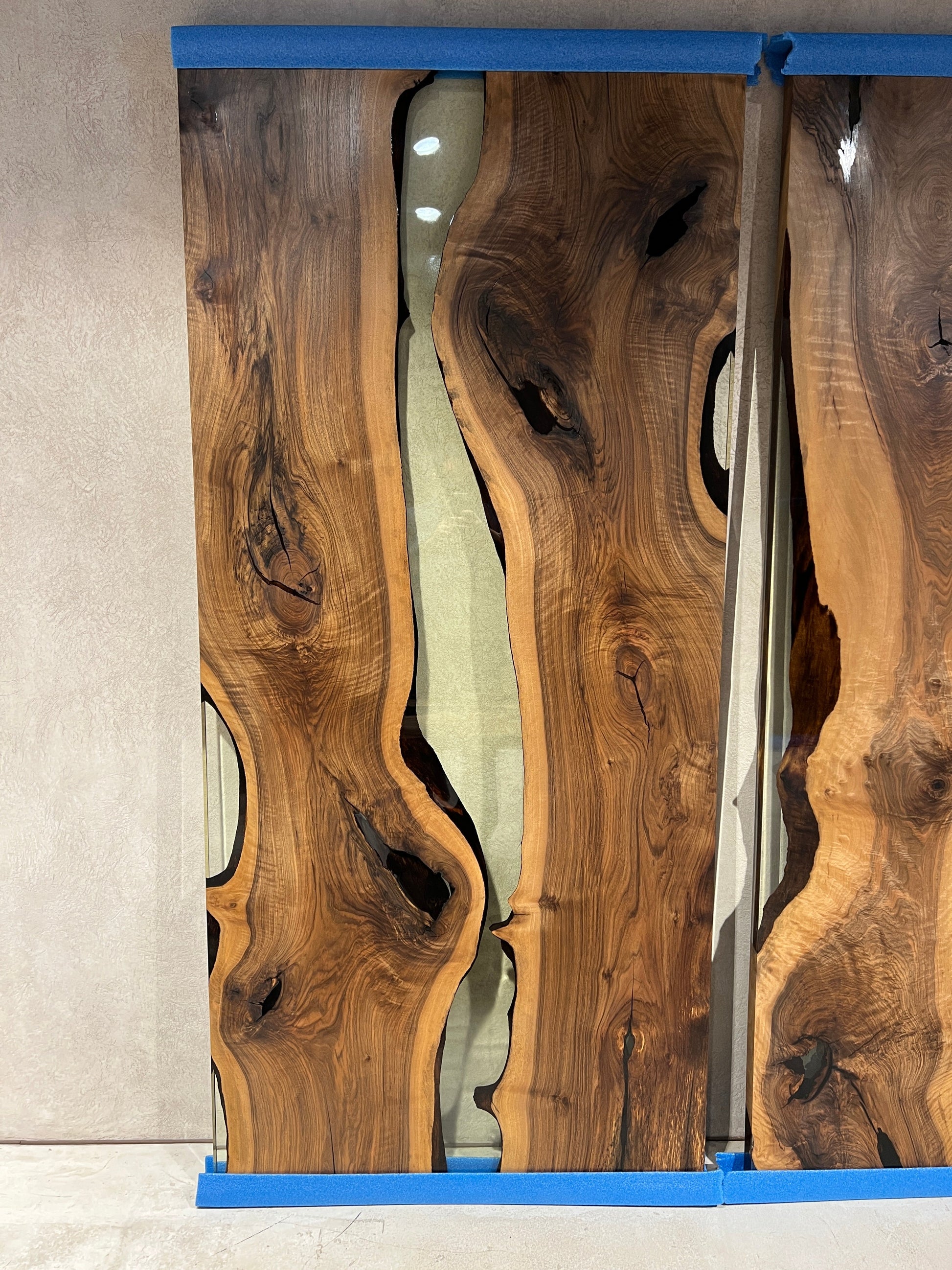 86"x39" Ready To Ship Walnut Table RS-2 Gizz