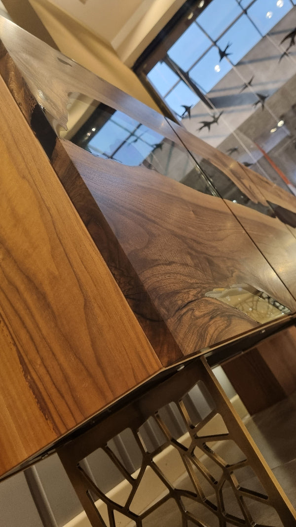 Resin Dining Room Credenza