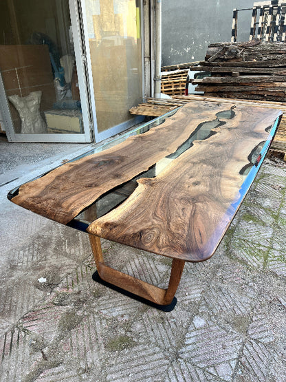 clear resin walnut dining table with brown walnut leg