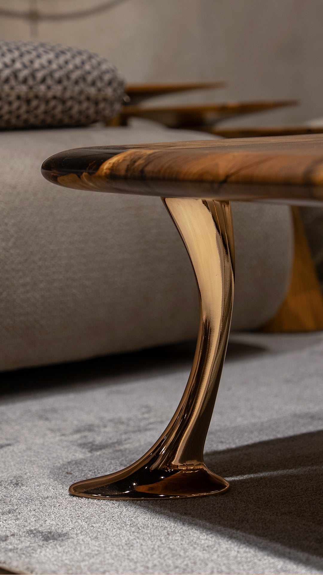 detailed look at aluminum legs of the Luxury Smoked Epoxy Resin River Walnut Coffee Table