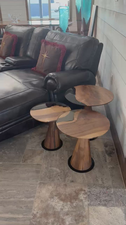 Epoxy Resin River Dining Table Featured Walnut Wood Leg with chairs review