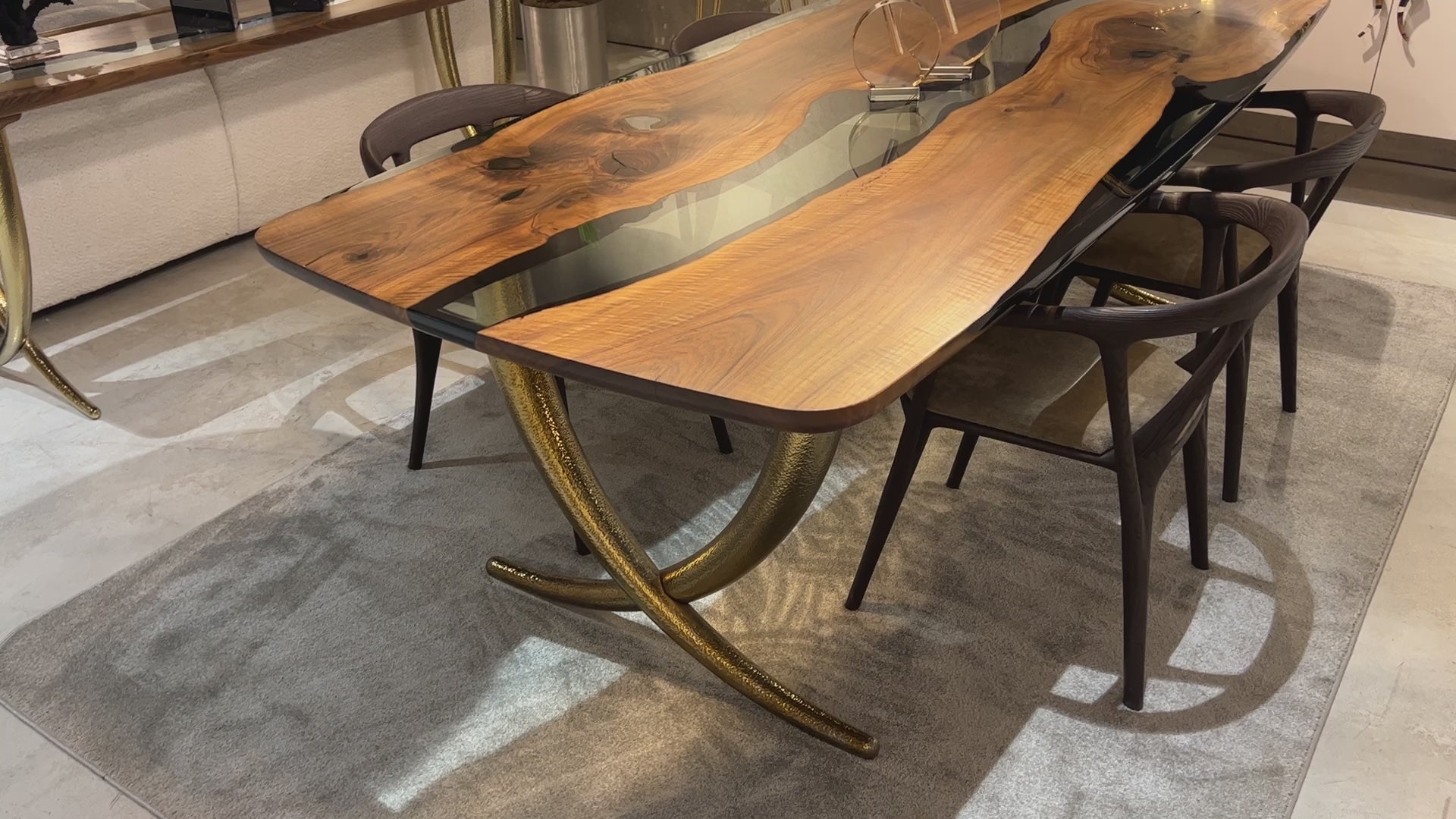 Luxurious Ivory Shaped Legs Epoxy Resin Dining Room Table